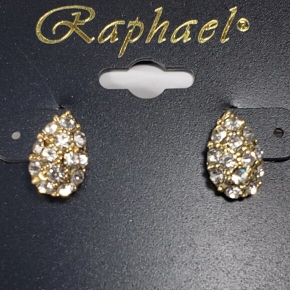 Gold-Tone Sparkle Crystal Stud Earrings – Glam Up Your Look! Perfect for Women - Picture 3 of 7
